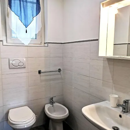 La Casina Di - A 50m Dal Mare * Anzio